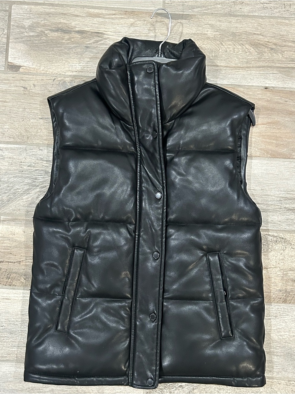 Abercrombie & Fitch Black Vegan Leather Puffer Vest XS